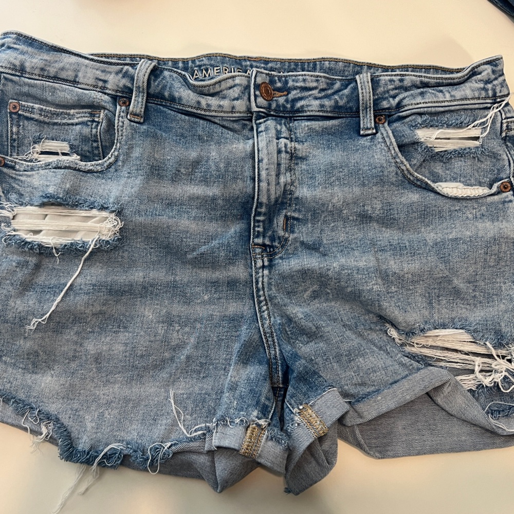 American Eagle shorts, size 18